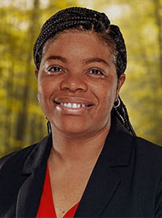 Rushell Grant Headshot