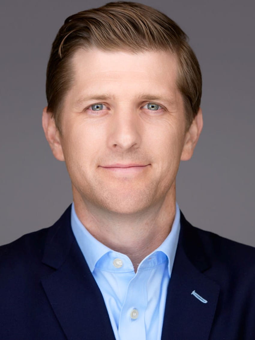 Josh Curran Headshot