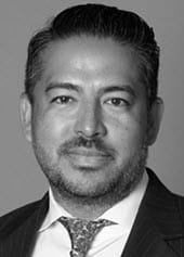 Victor Andrade Headshot